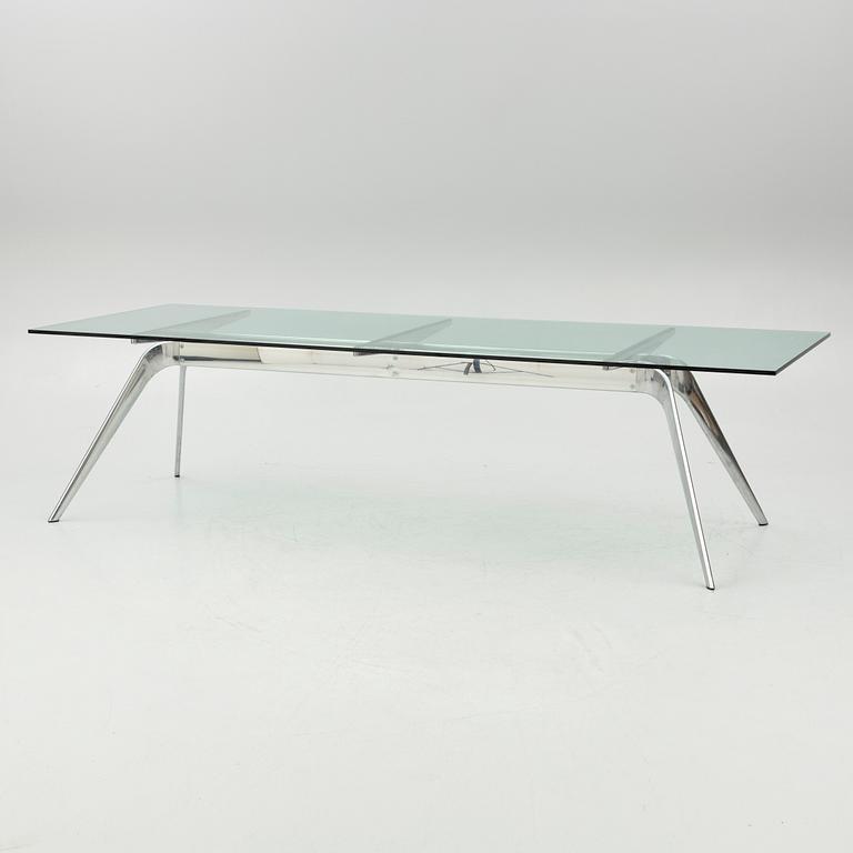 Tod Bracher, matbord, "TNo1", Fritz Hansen, Danmark.
