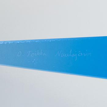 Oiva Toikka, A glass sculpture 'Yö' (Night) Pro Arte, signed O. Toikka Nuutajärvi.