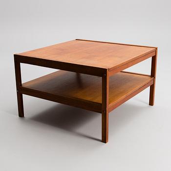 OIVA PARVIAINEN, coffee table, "Pikki linna", forLahden Lepokalusto Oy, 1950s.