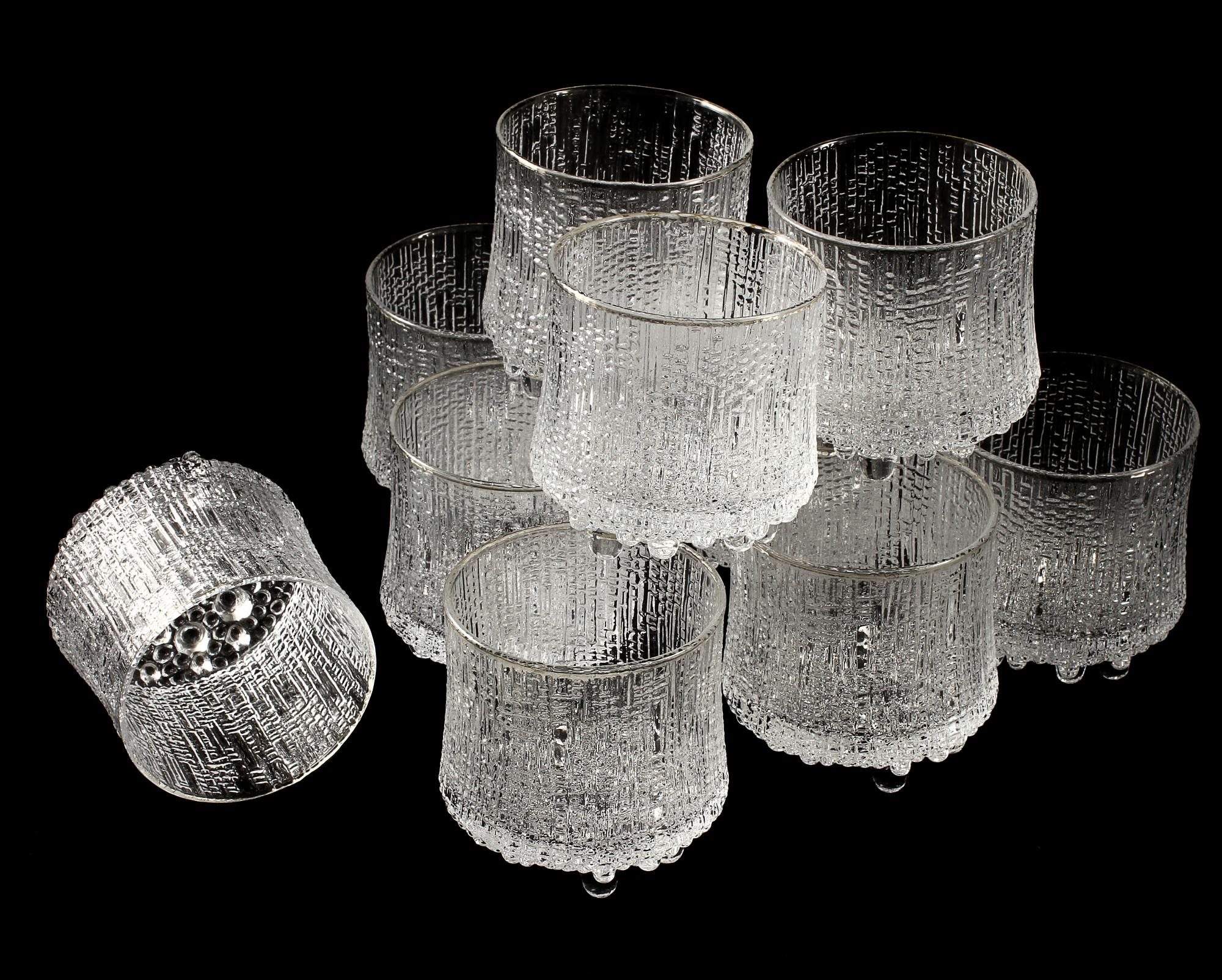 GLAS, 19 st SAMT LJUSSTAKAR, ett par, "Festivo", T Sarpaneva samt "Ultima Thule", T Wirkkala, Iittala, 1900-tal.