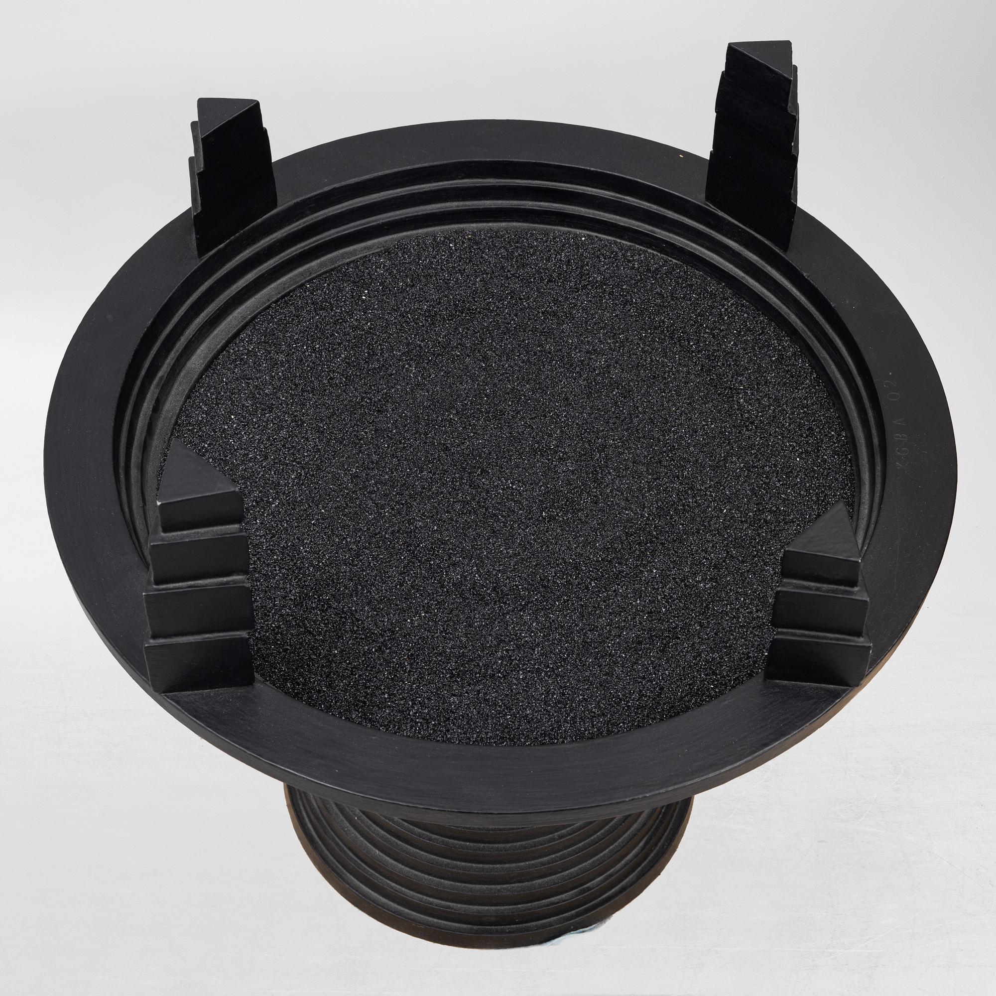 Bo Andersson, skulptur/urna.