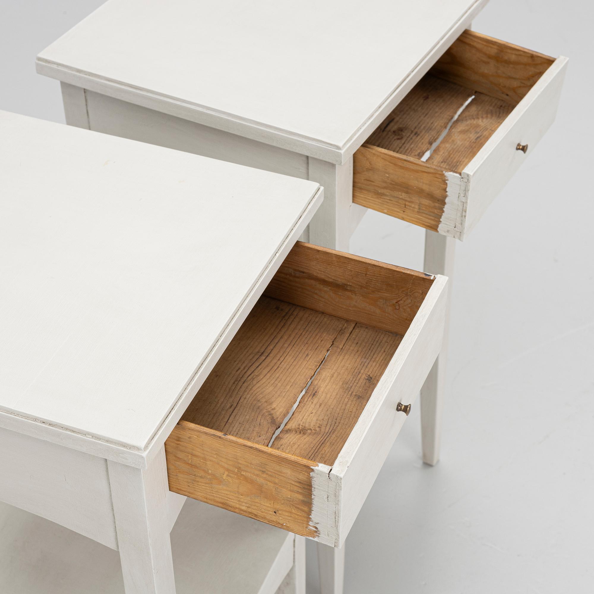 Bedside tables, a pair, 20th century.