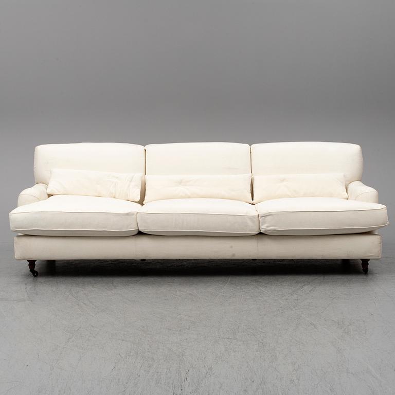 VICO MAGISTRETTI, "Raffles", sofa, for Depadova, Italy.