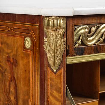 A Gustavian 18th century secretaire by Gottlieb Iwersson, master 1778, not signed.