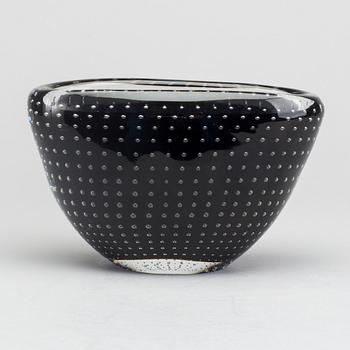 VICKE LINDSTRAND, a Kosta bowl.