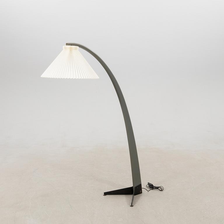 Mads Caprani golvlampa Danmark sent 1900-tal/2000-tal.