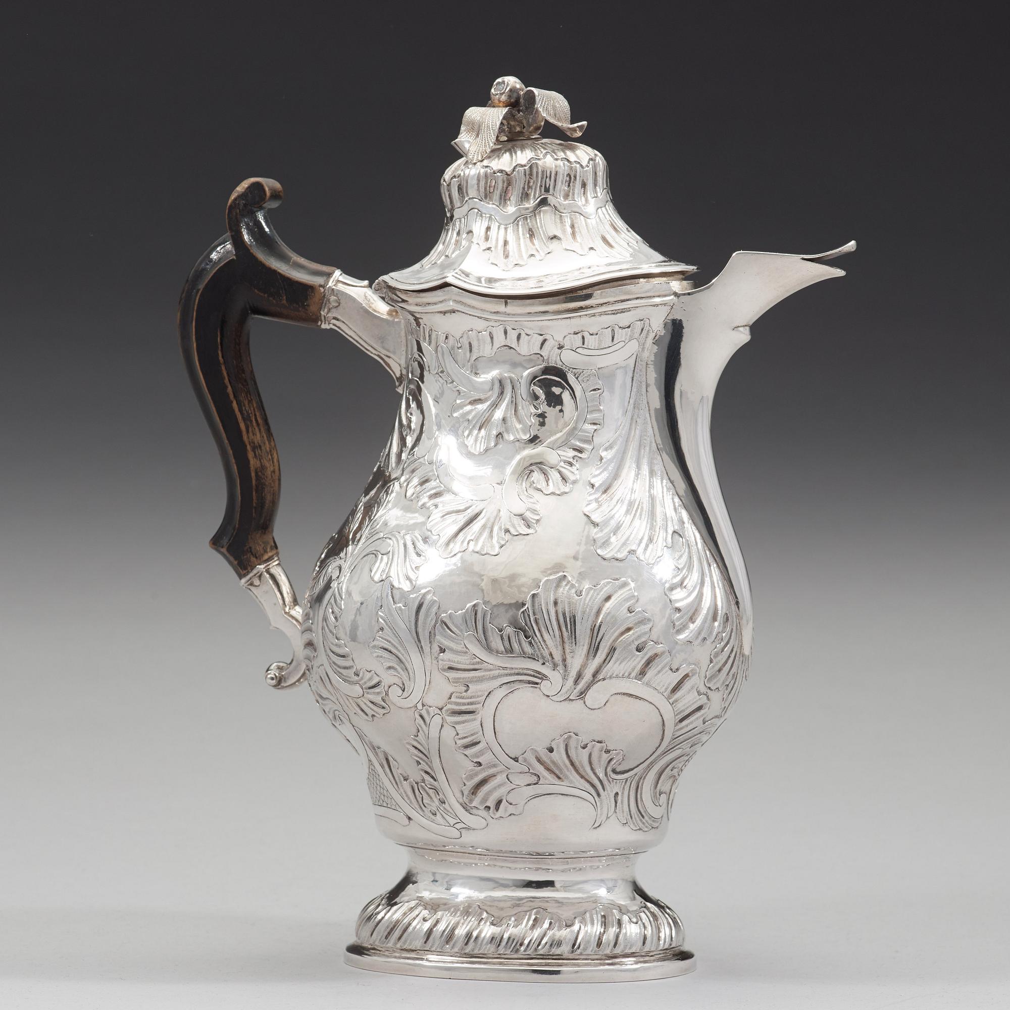 A Swedish 18th century silver coffee-pot, mark of Axel Johan Limnell, Vaxjö 1764.