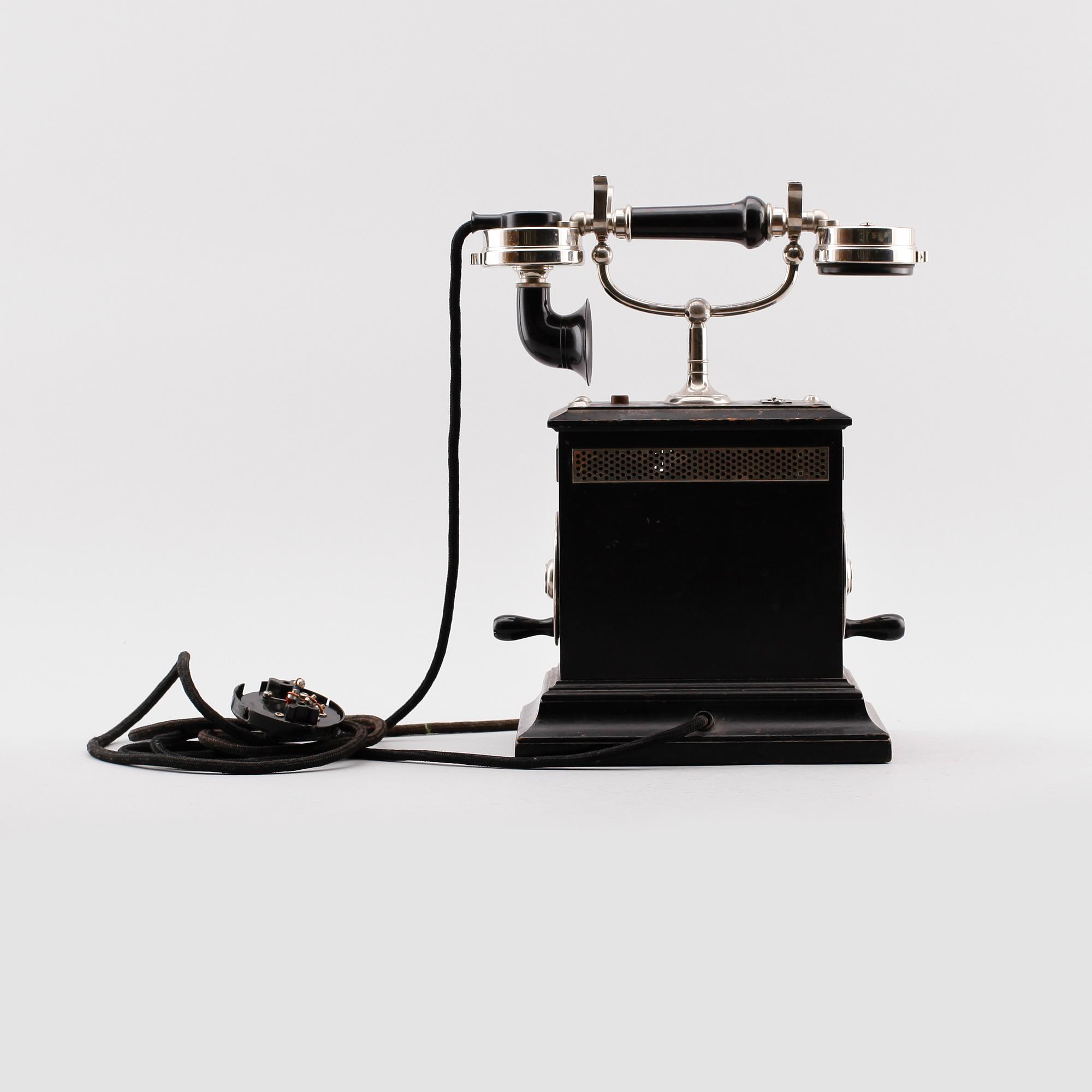 TELEFON, 1900-talets första hälft.