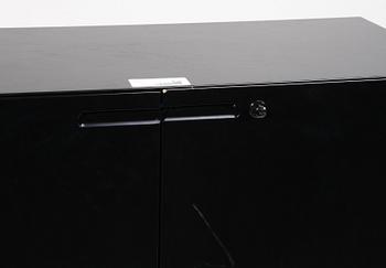 KONTORSMÖBEL, 4 delar, sent 1900-tal.