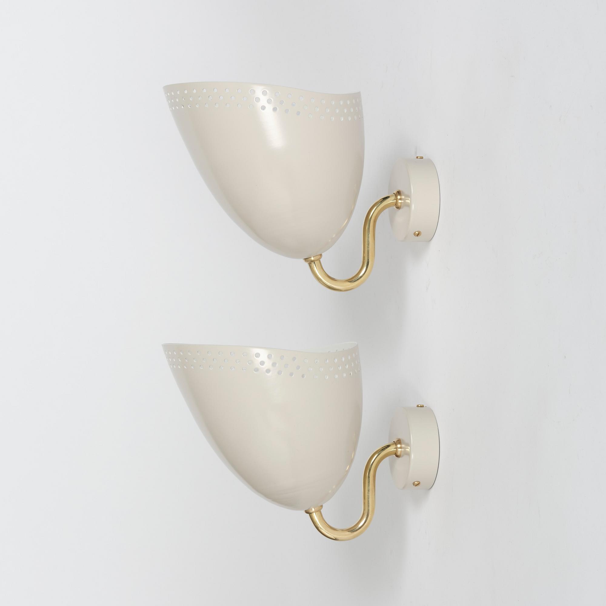 Hans Bergström, a pair of wall lamps, model "311", ed. 3/6 & 4/6, ateljé Lyktan, Edition Bukowskis 2025.