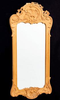 SPEGEL, Rokoko-stil, 1900-talets mitt signerad.