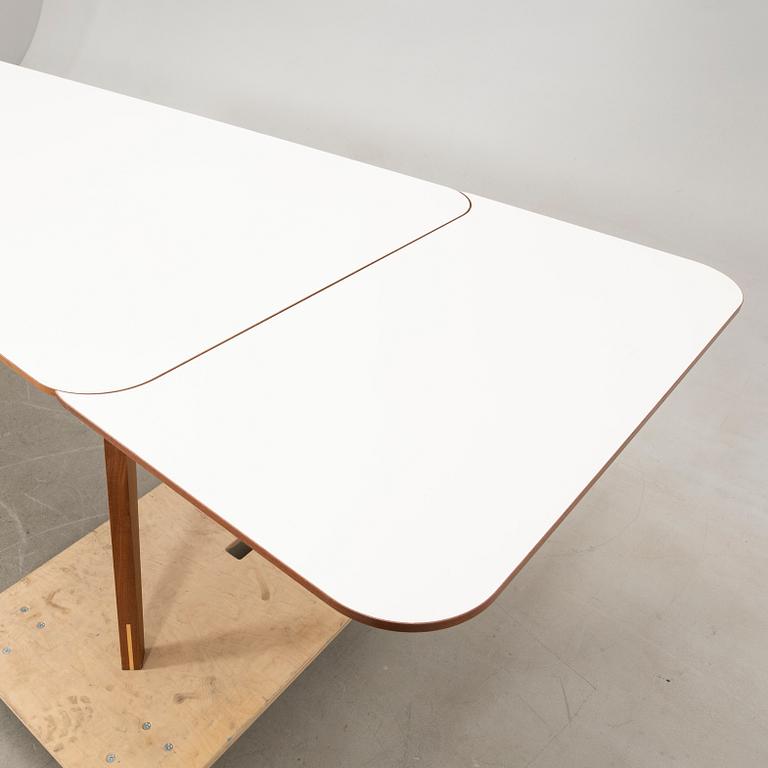 Michael H. Nielsen, bord, "New Mood" för Bolia 2000-tal.