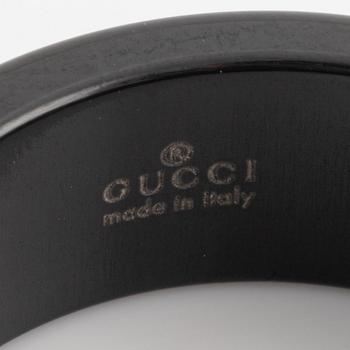 Gucci, ring, "Icon", black decor with gold ornamentation.