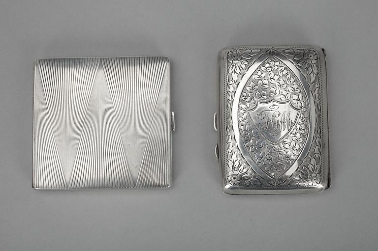 CIGARILLETUI, sterling silver, Birmingham, England 1939 samt ETUI, silver. Tot. vikt 163 g.
