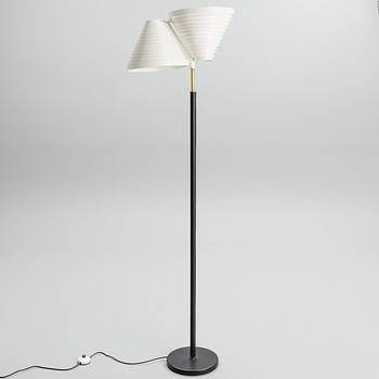 ALVAR AALTO, GOLVLAMPA, A 810. Stämplad Valaistustyö.