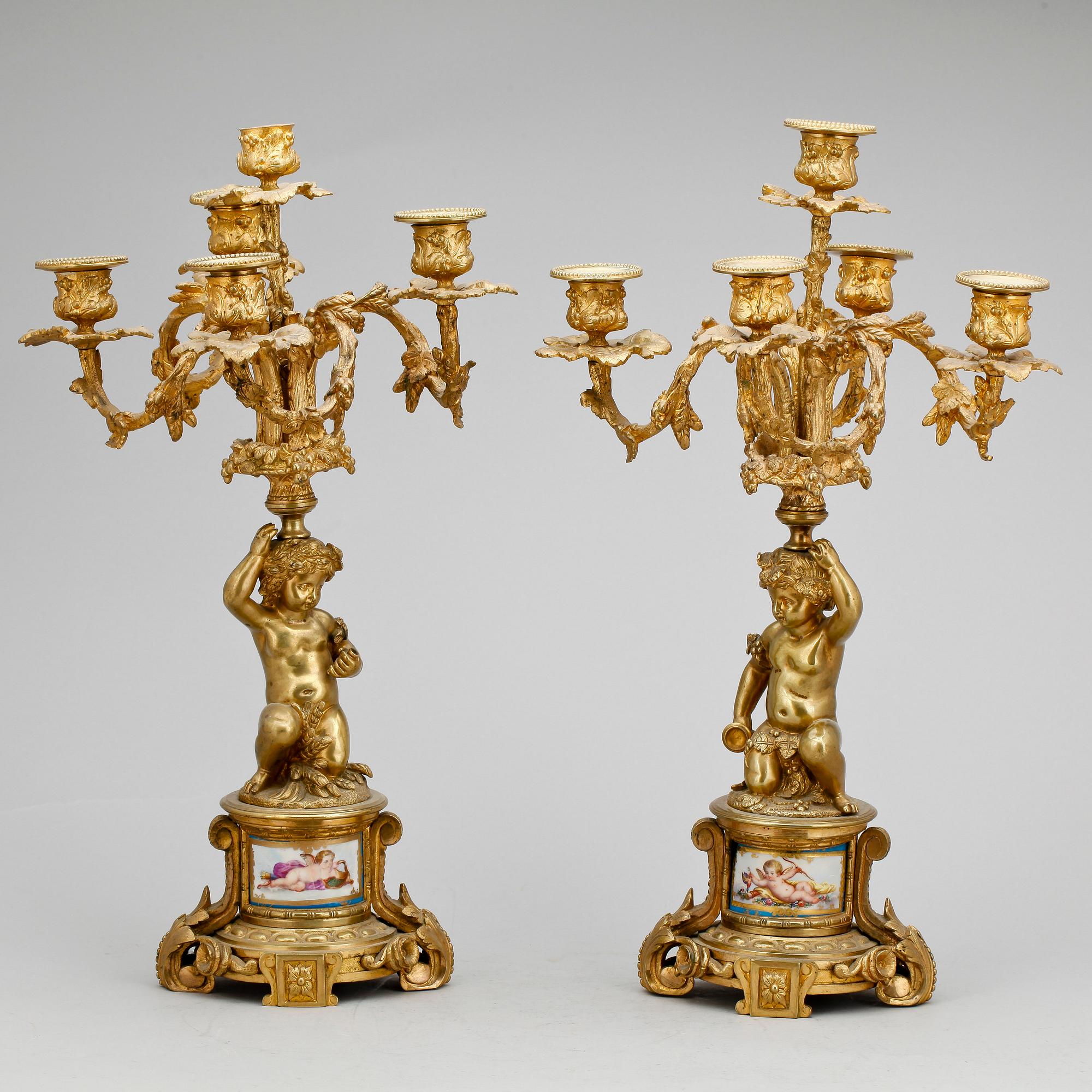 BORDSGARNITYR, 3 delar. Louis XVI-stil, 1800-talets slut.