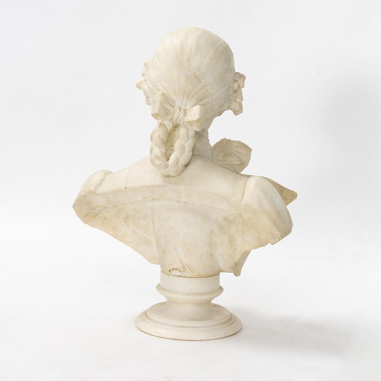 Unknown artist, a 19th century alabaster sculpture.