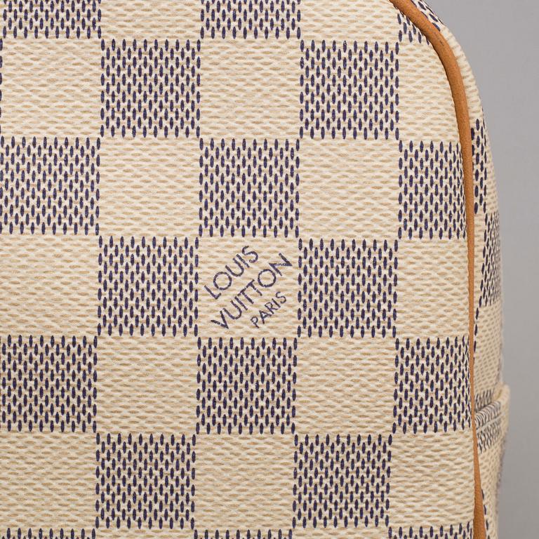 NECESSÄR, "Toiletry Bag" Louis Vuitton.