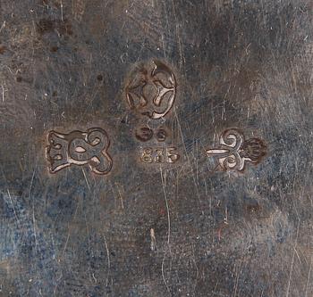 DOSA, silver, Louis XVI-stil, Frankrike, omkring 1900, senare svenska importstämplar.
