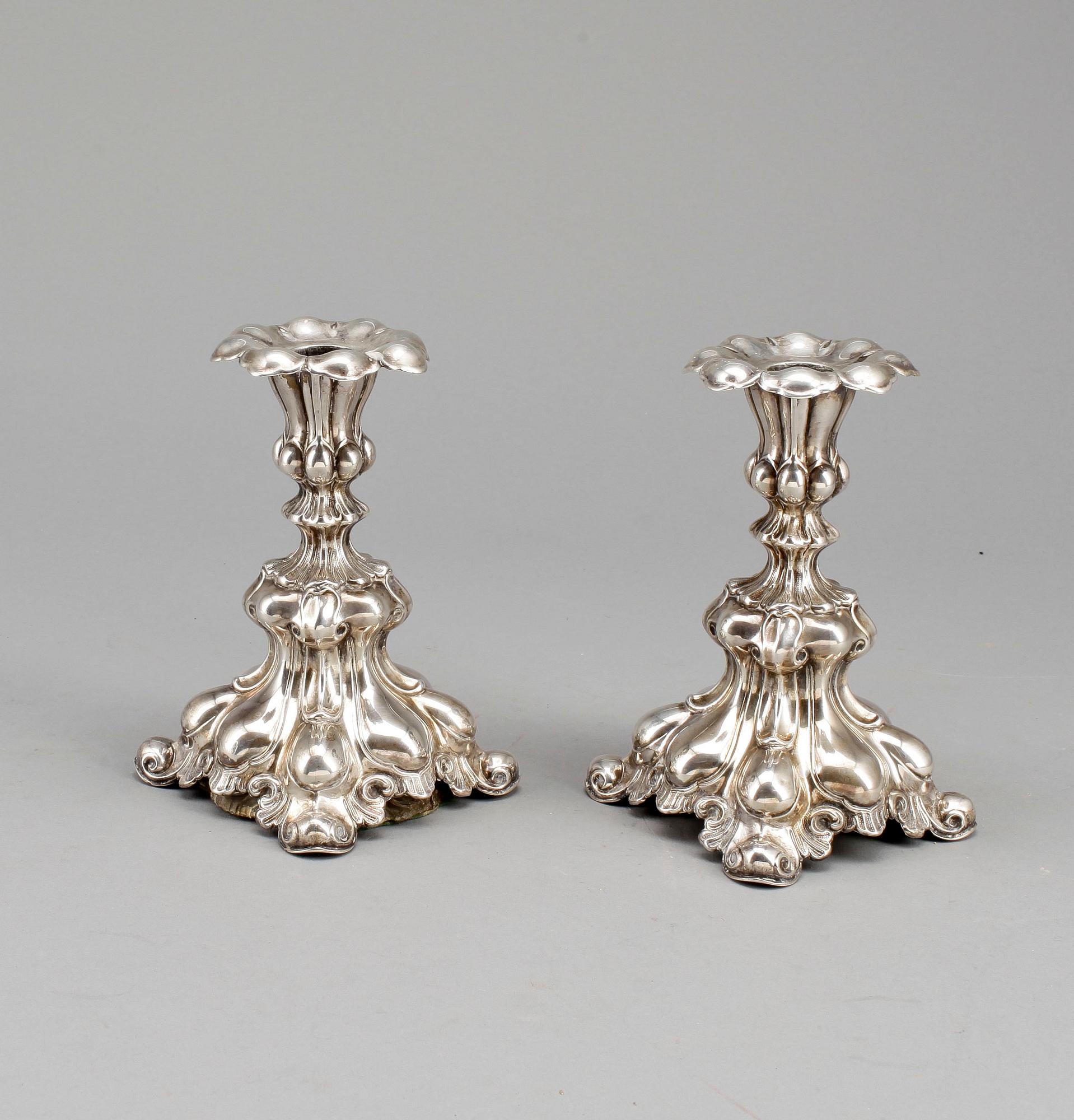 LJUSSTAKAR, ett par, silver, rokokostil, CG Hallberg, 1934.