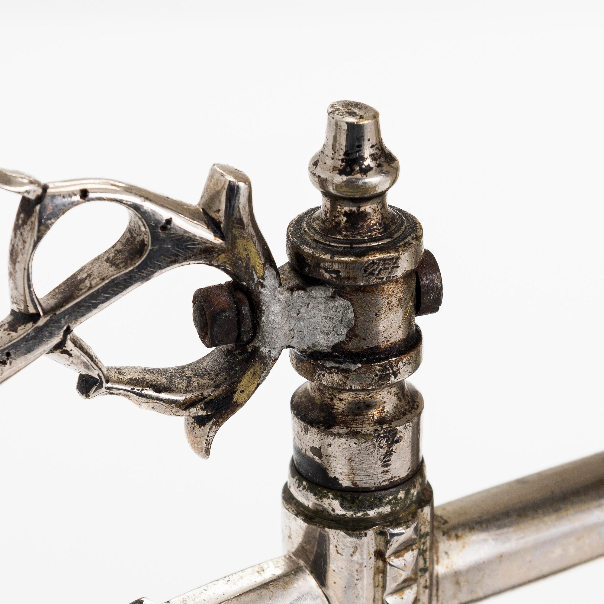 A silver-plated brass samovar. Teile, Russia 1882.