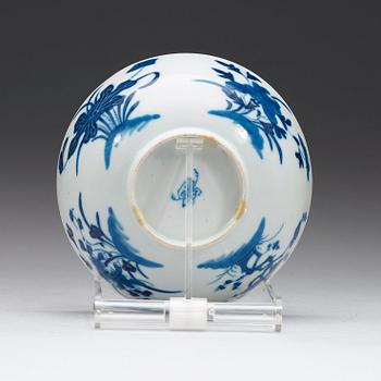 SKÅL, porslin, Qingdynastin Kangxi (1662-1722).