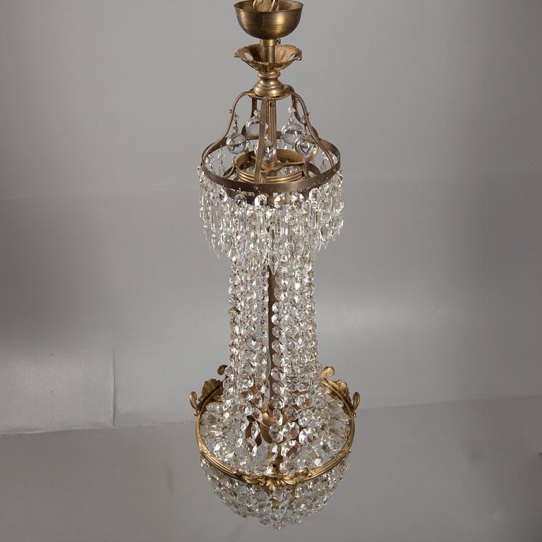 TAKKRONA, 1900-talets början. Höjd 87 cm.