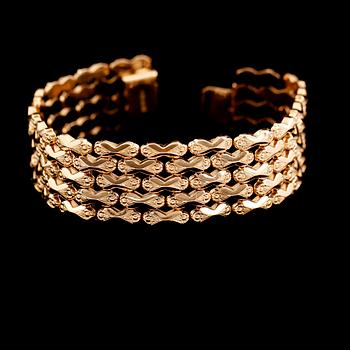 ARMBAND, 18 k guld. Vikt 35 g.