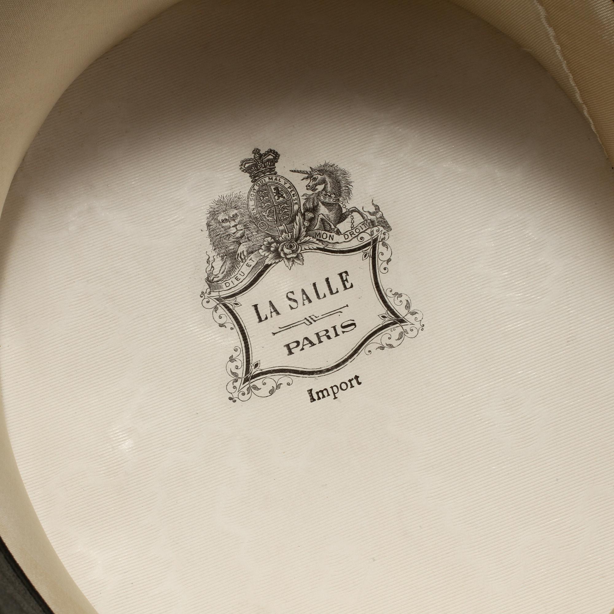 HÖGHATT, La Salle, 1900-talets första hälft.