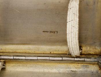 CIGARETTETUI, silver, Moskva 1892.