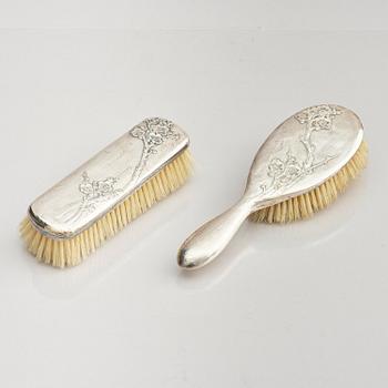 A Japanese five-piece silver garniture, Asahi, early 20th century.