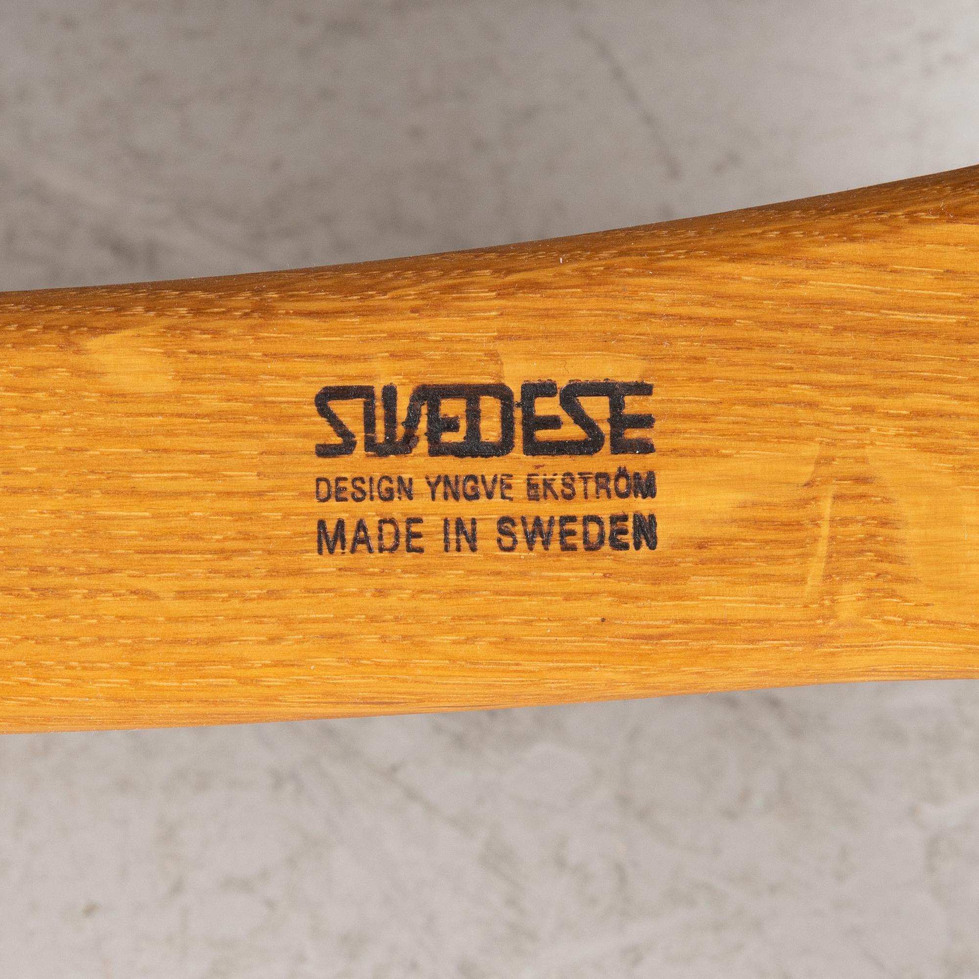 Yngve Ekström, fåtölj med fotpall, "Lamino", Swedese.