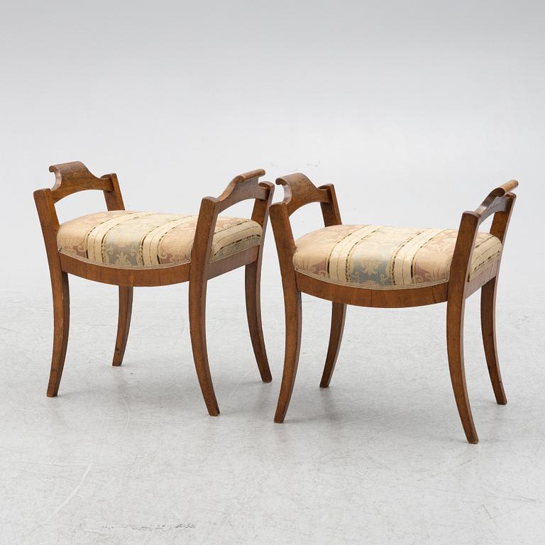 Banquets, a pair, Karl Johan, first half of the 19th century.