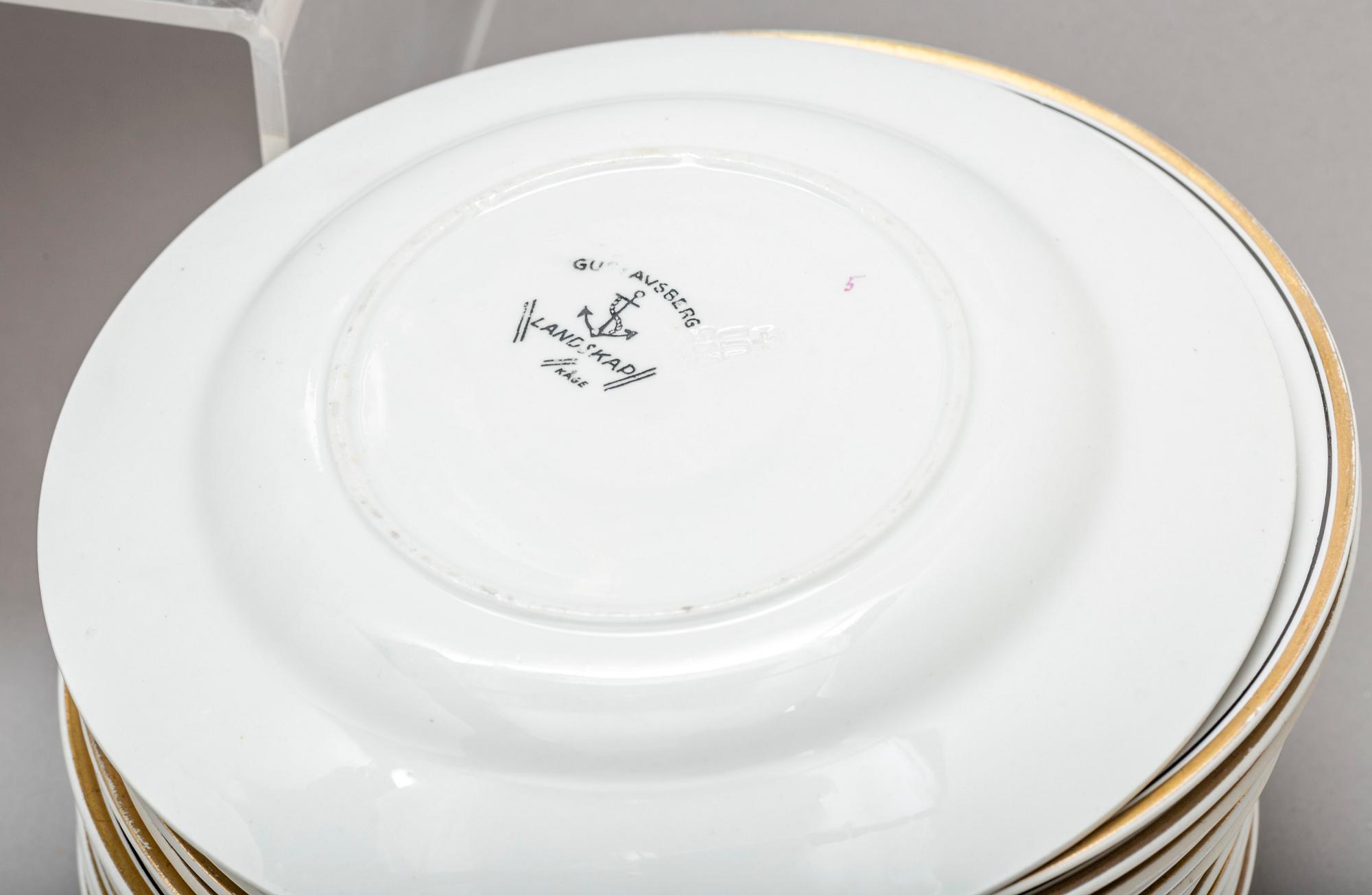 MATSERVIS, 58 delar, opak, Wilhelm Kåge, "Landskap", Gustavsberg.