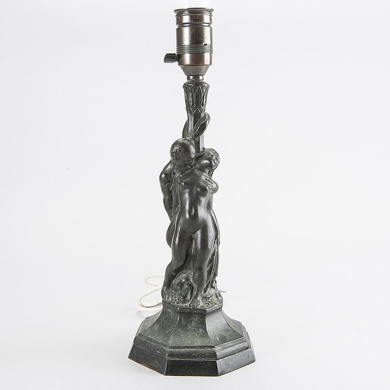 Axel Gute, a bronze table lamp, 1920's.