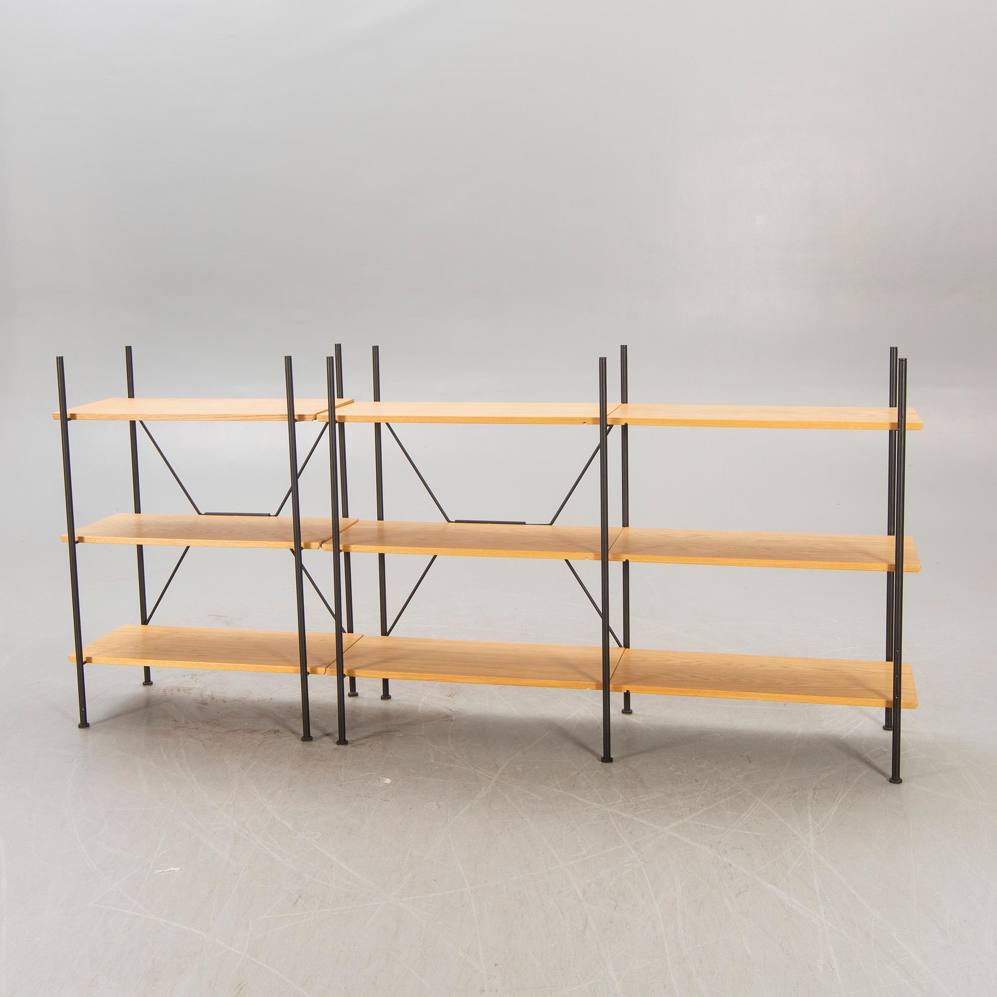 Novel Cabinet Makers Denmark, 5 gables and 9 shelves, contemporary.