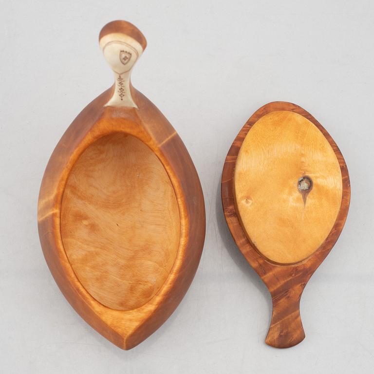 Lars Levi Sunna, a birch wood salt cellar, signed.