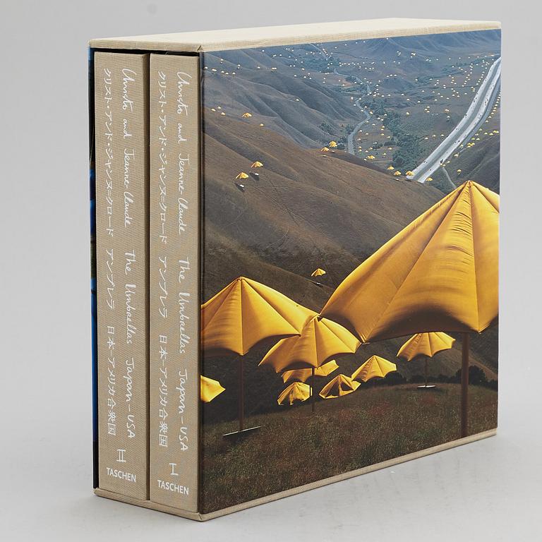 CHRISTO & JEANNE-CLAUDE, 2 volume book project with fabric application. Published in 1998.