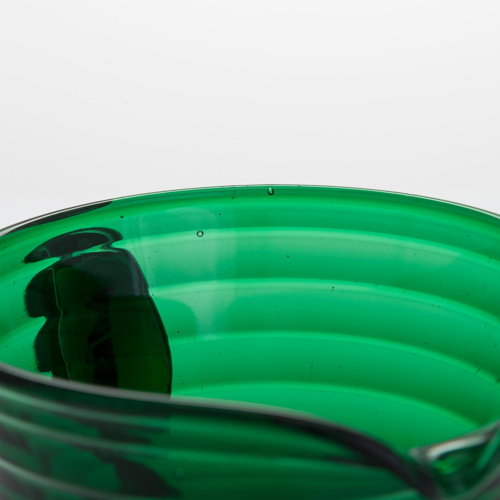 Aino Aalto, kaadin, malli 4644, Karhulan Lasitehdas. Tuotannossa 1934 - 1938.