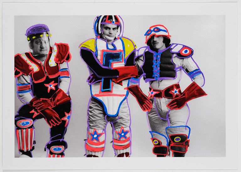 William Klein, ”Mister Freedom koffert - full set edition”, 2020.