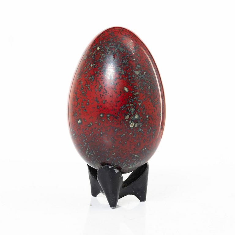Hans Hedberg, a faience sculpture of an egg, Biot, France.