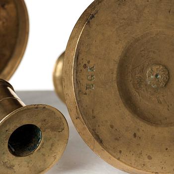 LJUSSTAKAR, 2 st, tidigare Kungl. Husgerådskammaren, gustavianska, 1700-talets slut.