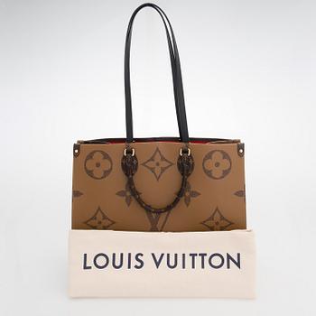 Louis Vuitton, A 'Onthego GM' Bag.