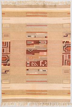 Impi Sotavalta, attributed, a 1930s Finnish flat weave carpet for Kodiksamin Mattokutomo. Circa 235x170 cm.