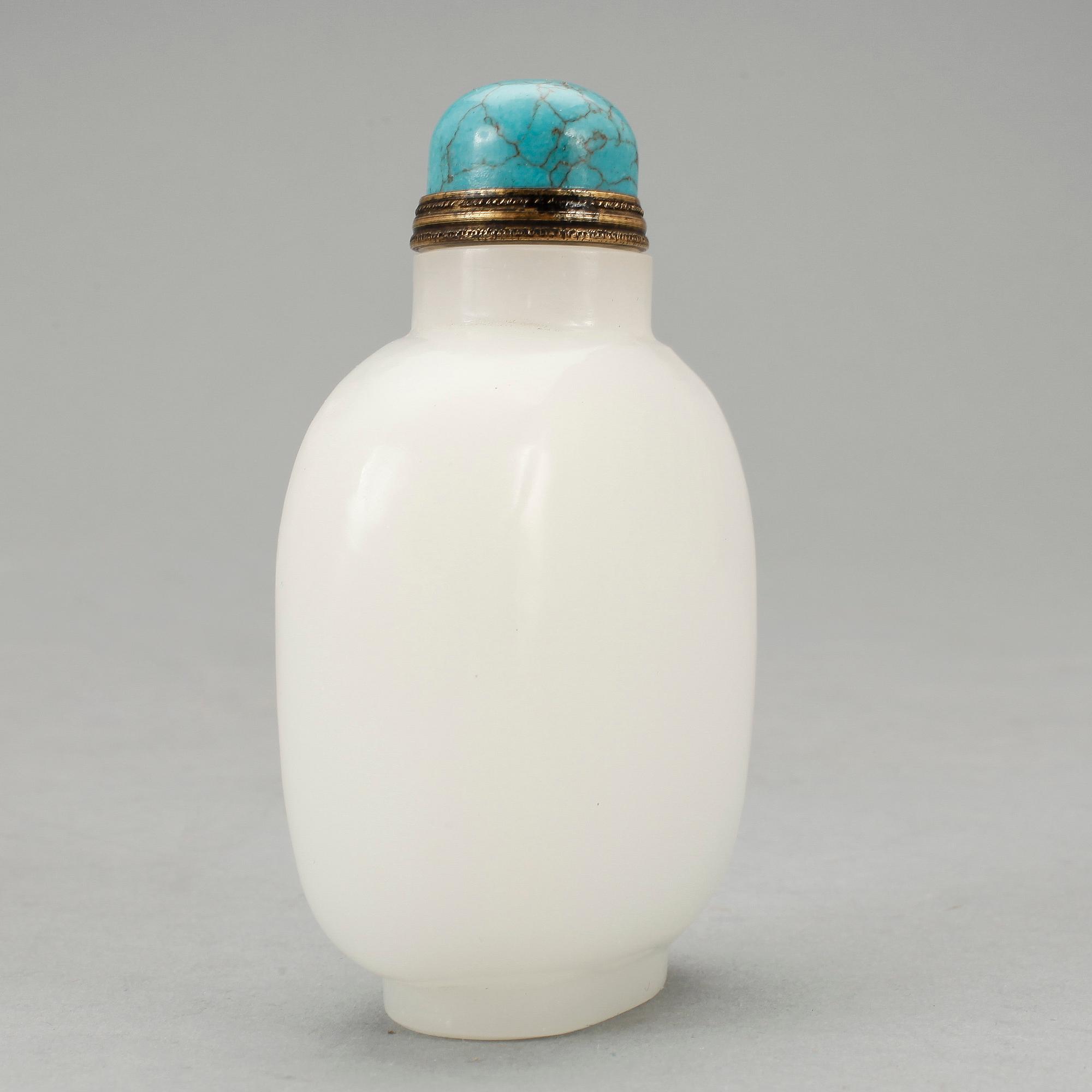 SNUSFLASKA, nefrit, Kina 1900-tal.