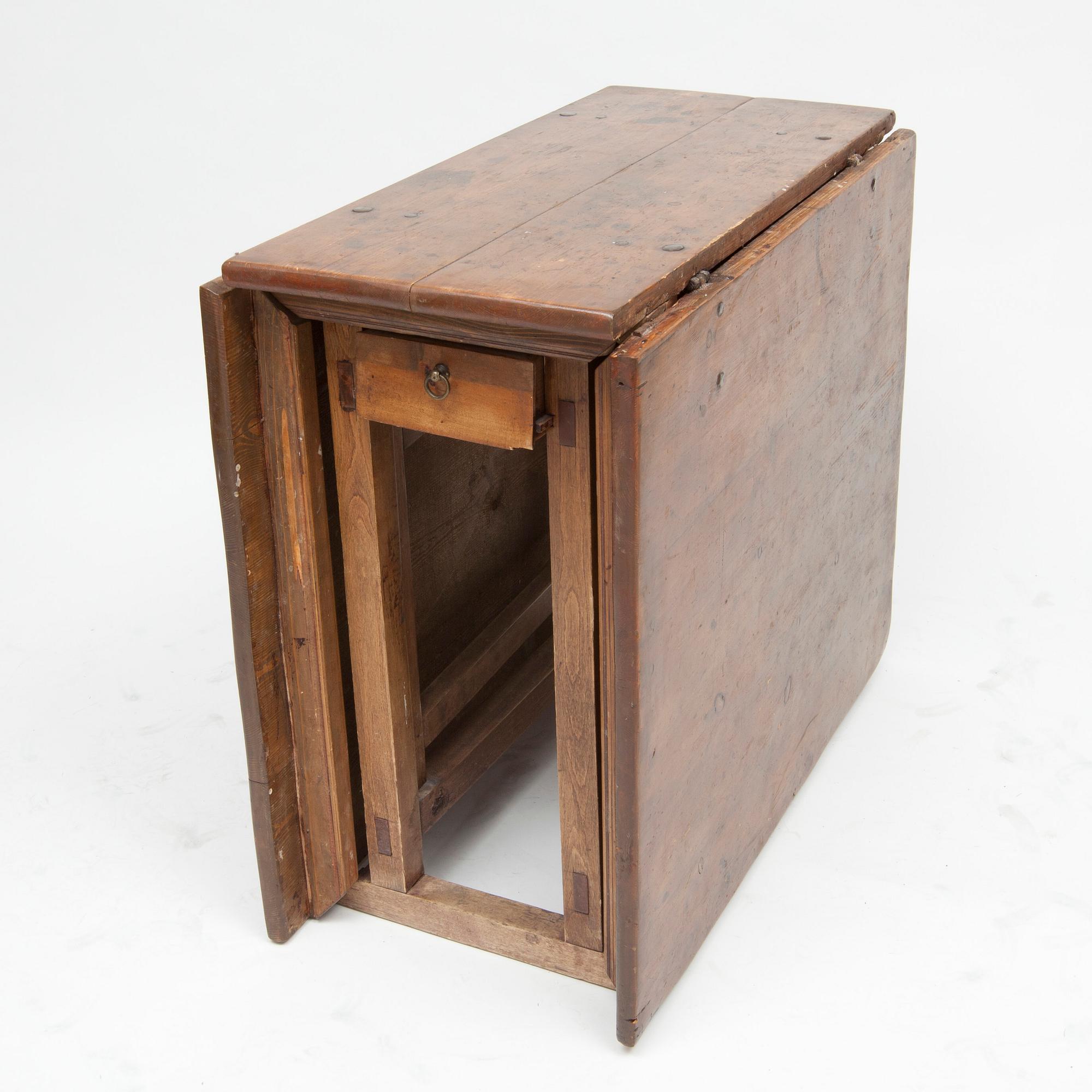 KLAFFBORD, 1800-tal.