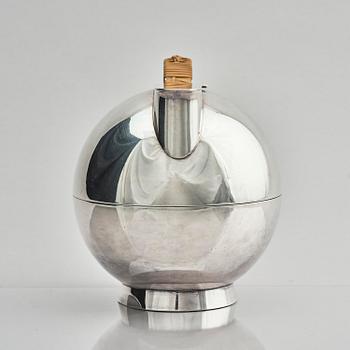 Sylvia Stave, a silver plated jug model 3470, C.G. Hallberg, Stockholm, 1930s.