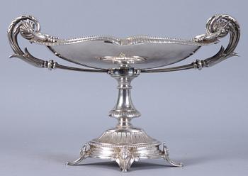 SKÅL PÅ FOT, silver, Jan Biedgunowski Warszawa (1852-65). Silverstämplar Ryssland. ca 650 g.