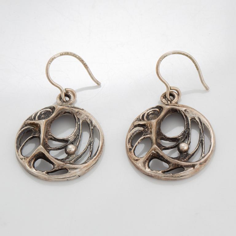 Kultasepät Sten & Laine, armband, ring och örhängen, silver.