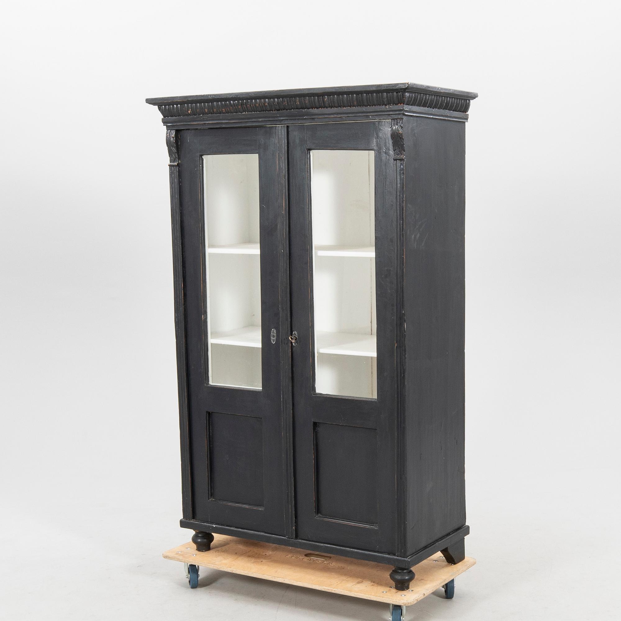 Display Cabinet, first half of the 20th century.